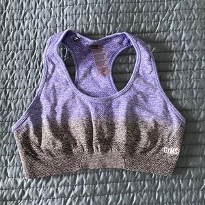Gym shark bra size M